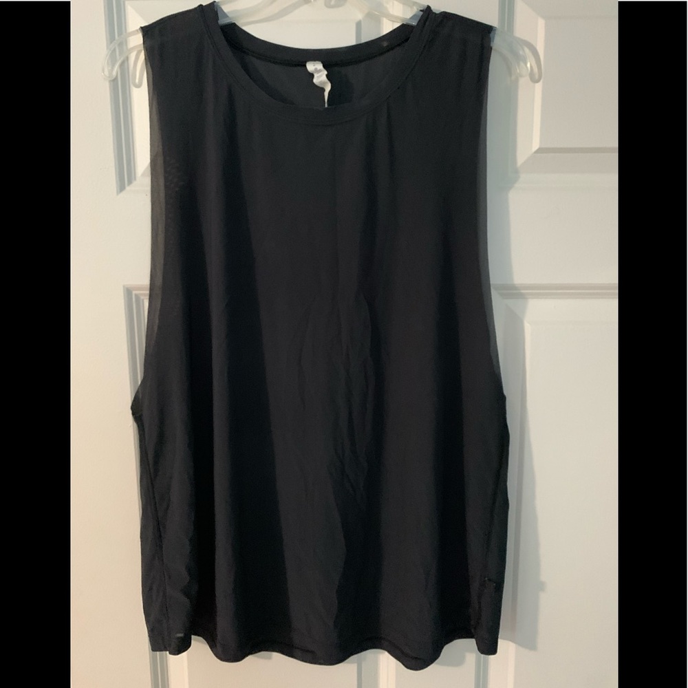 Lululemon Tank 🖤